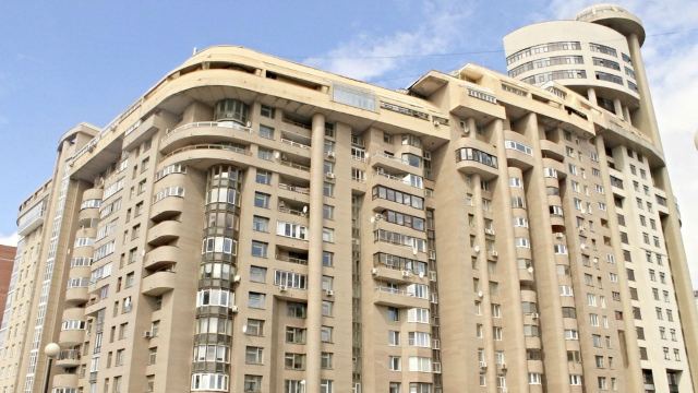 Башня-квартира продаётся в Екатеринбурге Башня-квартира продаётся в Екатеринбурге