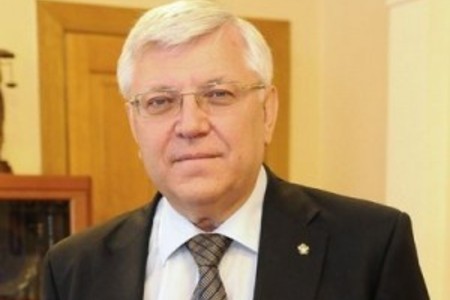 Экс-председатель Челябинского областного суда выиграл дело в Москве