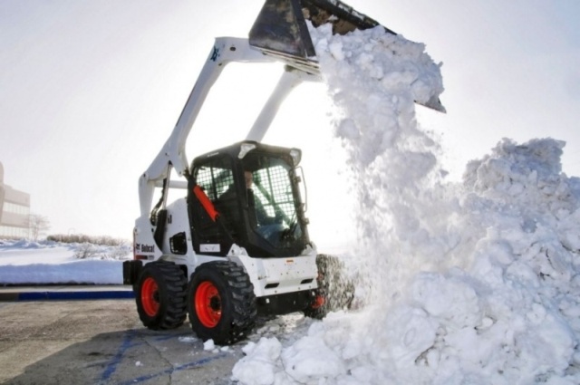 Челябинская мэрия бросает снежному натиску «соленый» вызов 