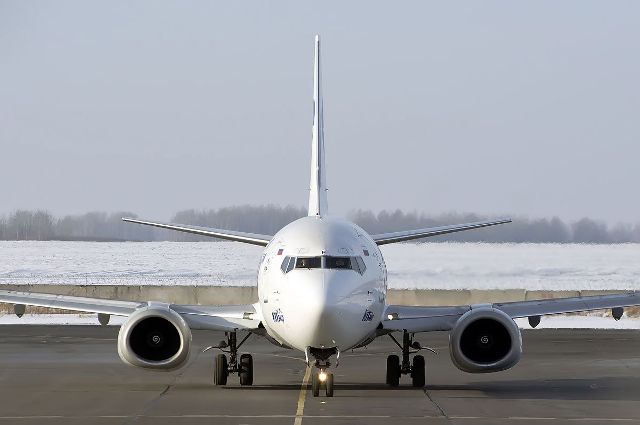 Самолет из Дубая экстренно приземлился в Челябинске 