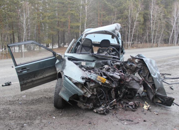 В страшном ДТП на трассе Курган - Челябинск погиб молодой мужчина