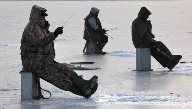 Челябинский рыбак окончил жизнь в полынье на озере Смолино