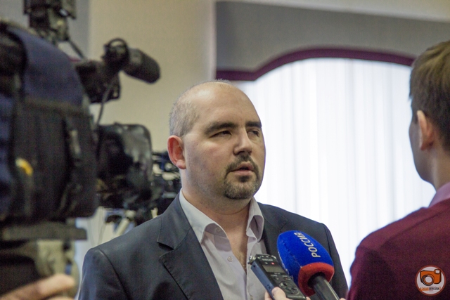 Дмитрий Глухарев: «Разочарование в политике приводит молодежь к экстремизму»