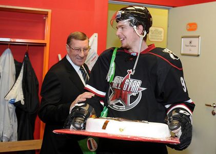 Пятый юбилейный матч звезд КХЛ пройдет в Челябинске в 2013 году.