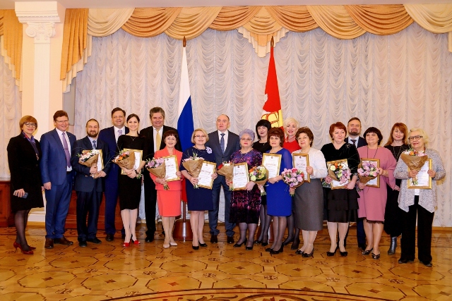 Губернаторские премии получили сегодня 10 работников культуры Челябинской области