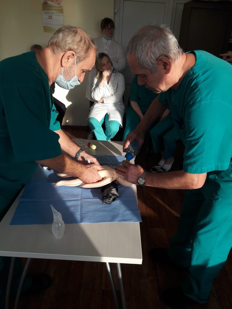 После смерти детей в копейской больнице начались тренинги по реанимации юных пациентов