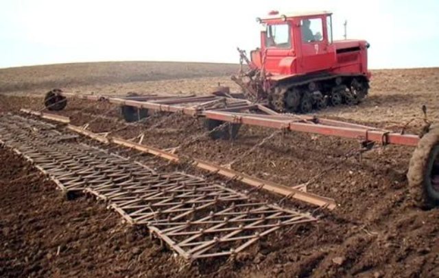 Аграрии Южного Урала озаботились закрытием влаги