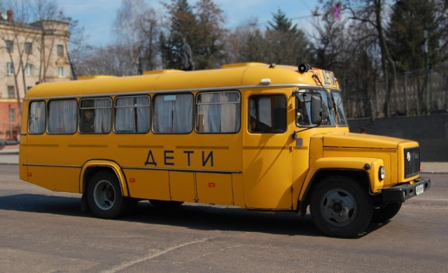 Школяры Южного Урала пересаживаются на новые автобусы