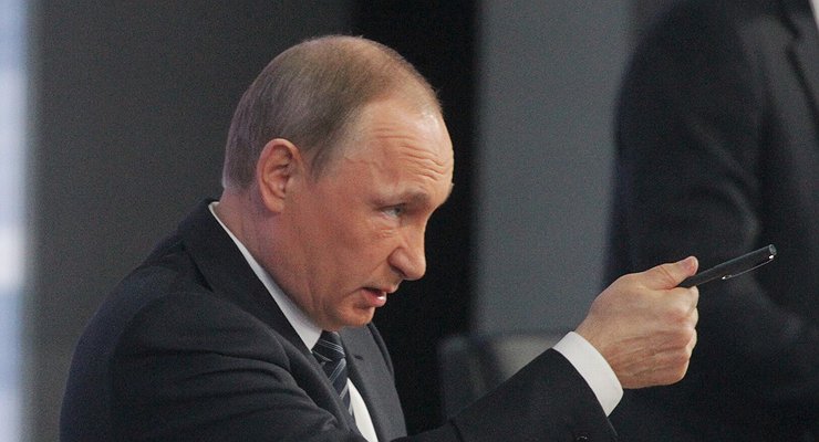 Путин предложил уволиться чиновникам, сомневающимся в выполнимости майских указов 