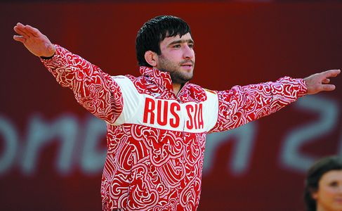 Челябинский дзюдоист Мансур Исаев принес России вторую золотую медаль