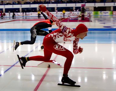 Российские конькобежцы завоевали на Кубке мира две бронзовые медали