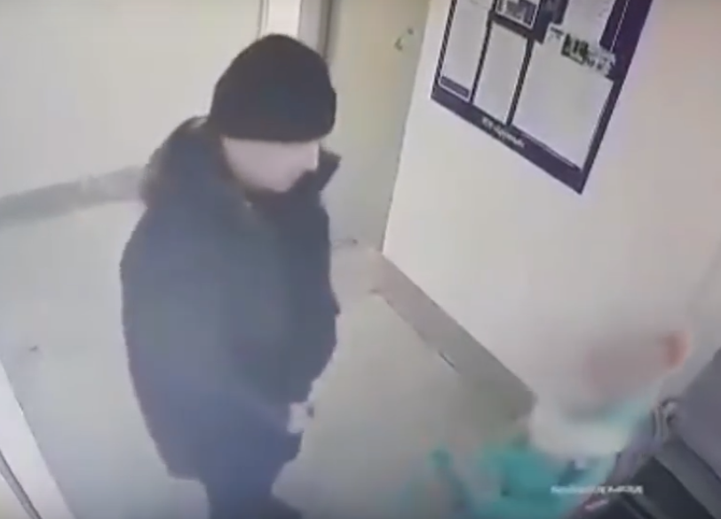 В Кургане орудует педофил на велосипеде В Кургане орудует педофил на велосипеде