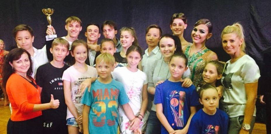 Челябинские танцоры  триумфально выступили на соревнованиях  в Крыму