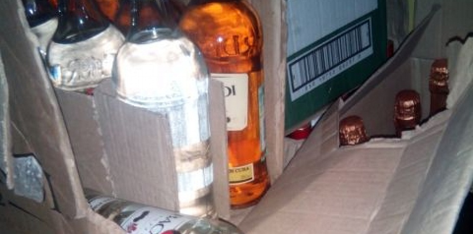 Очередную партию «паленого» алкоголя изъяли челябинские полицейские