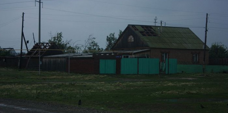  Ураган стал причиной введения режима ЧС в Чесменском районе 