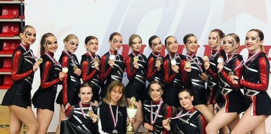 Группа поддержки ХК «Трактор» стала чемпионом России 2019