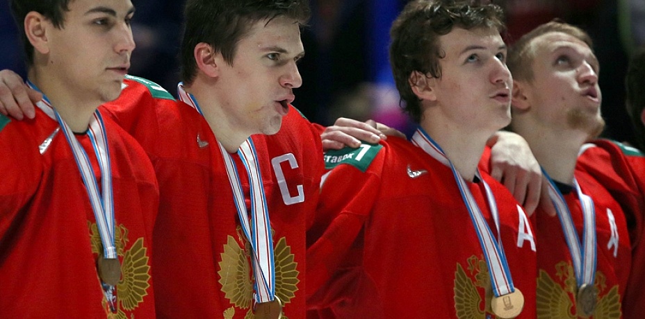 Российская молодежная сборная по хоккею завоевала бронзу на ЧМ -2019