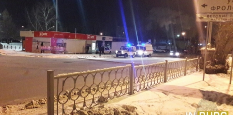 В Екатеринбурге грабители напали на салон МТС на ВИЗе