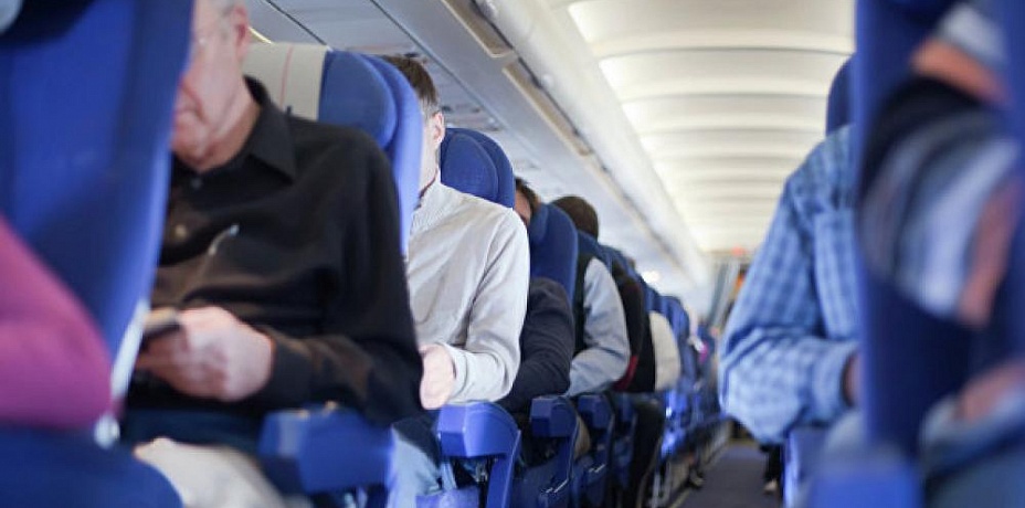 Пьяный пассажир устроил переполох на борту самолета в Магнитогорске