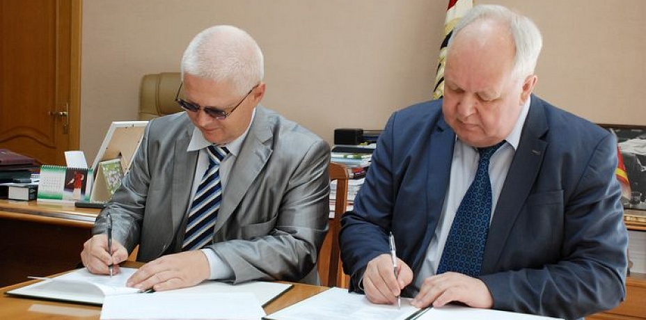 Челябинский и Шадринский педуниверситеты подписали соглашение о сетевом взаимодействии