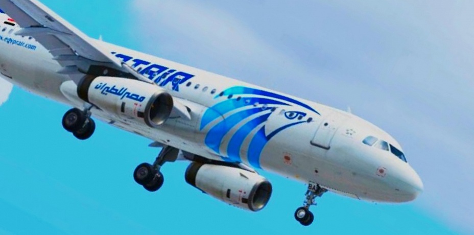 Самолет EgyptAir разбился в Средиземном море
