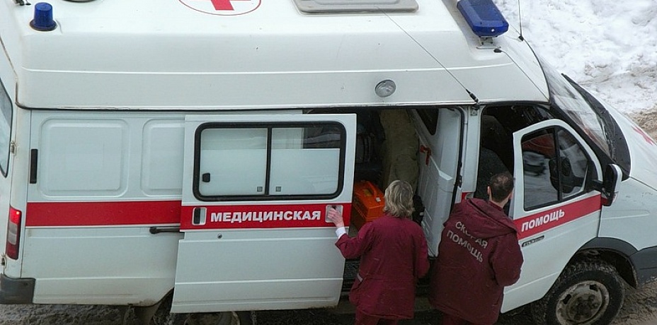 В Челябинске  пострадали трое медиков скорой помощи
