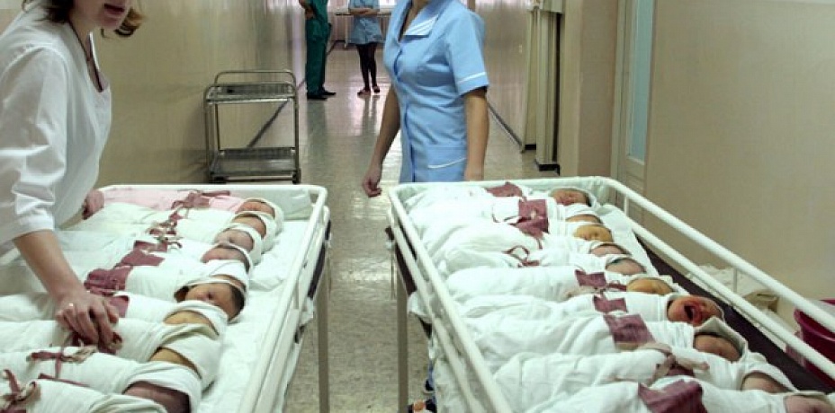 Первенцами нового областного перинатального центра в Челябинске стали девочки-близняшки