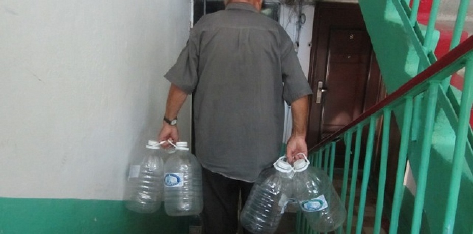 Подвоз питьевой воды организовали власти в Южноуральске