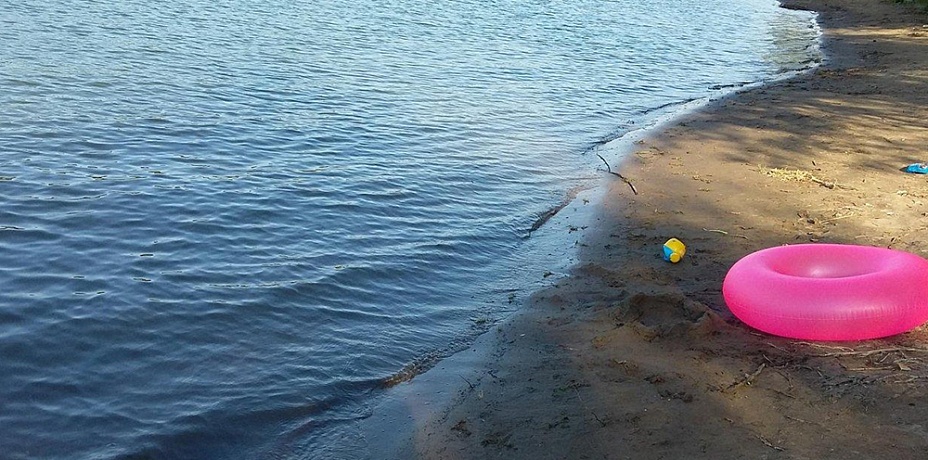 Восьмилетний мальчик утонул, отдыхая на озере с другом
