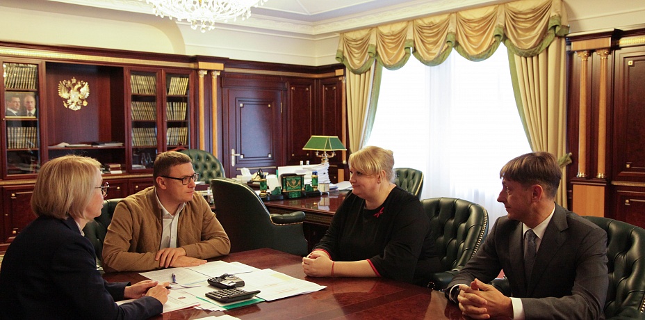 Алексей Текслер встретился с кандидатами на должности министров социального блока