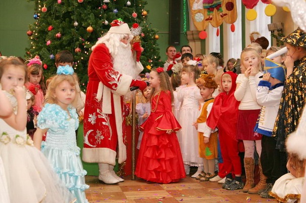 В столице Южного Урала 20 декабря открылся сезон новогодних праздников