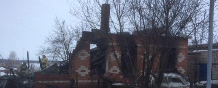 В Челябинской области сгорел дом опекуна, у которой отобрали девочку с ДЦП