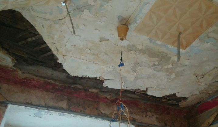 В Кизеле обрушившийся потолок в квартире придавил 7-летнего мальчика