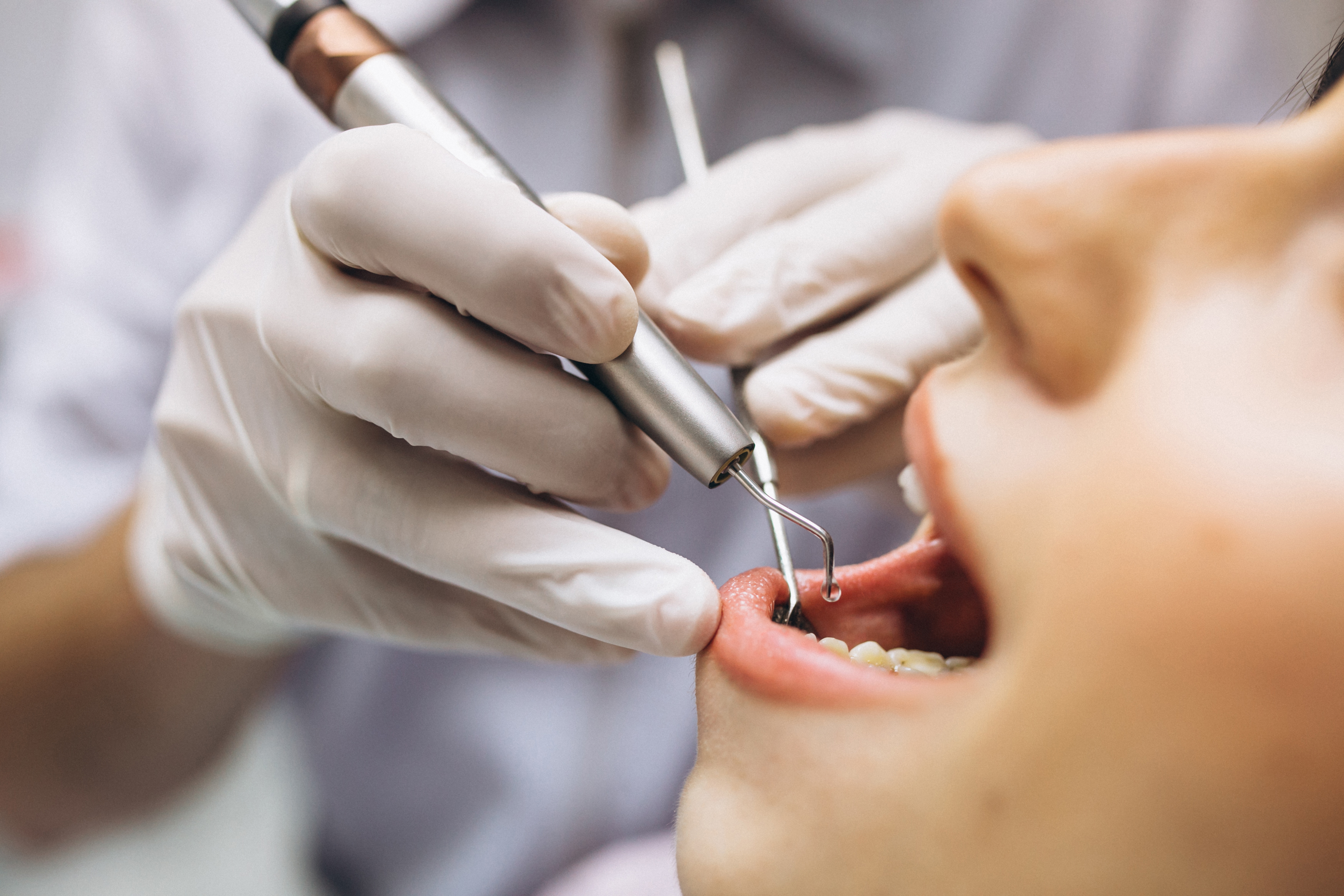 В челябинской поликлинике открылась бесплатная стоматология для взрослых