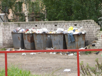 Не зарастет ли Челябинск мусором?