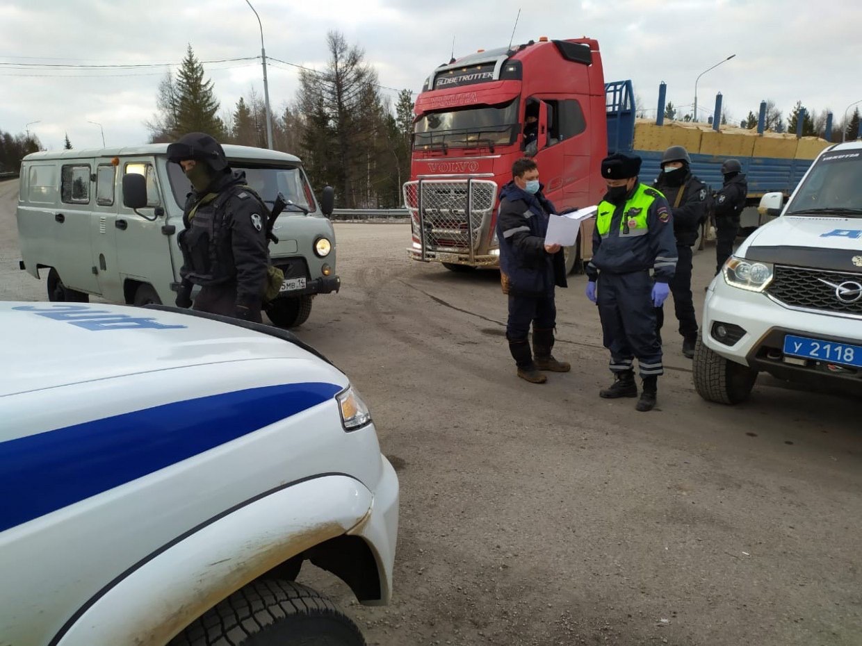 Челябинская полиция ужесточает контроль на въездах и выездах из города