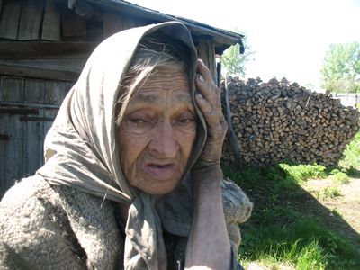 Жительница поселка Ук Ашинского района Фавзия Галиахметова слывет отшельницей