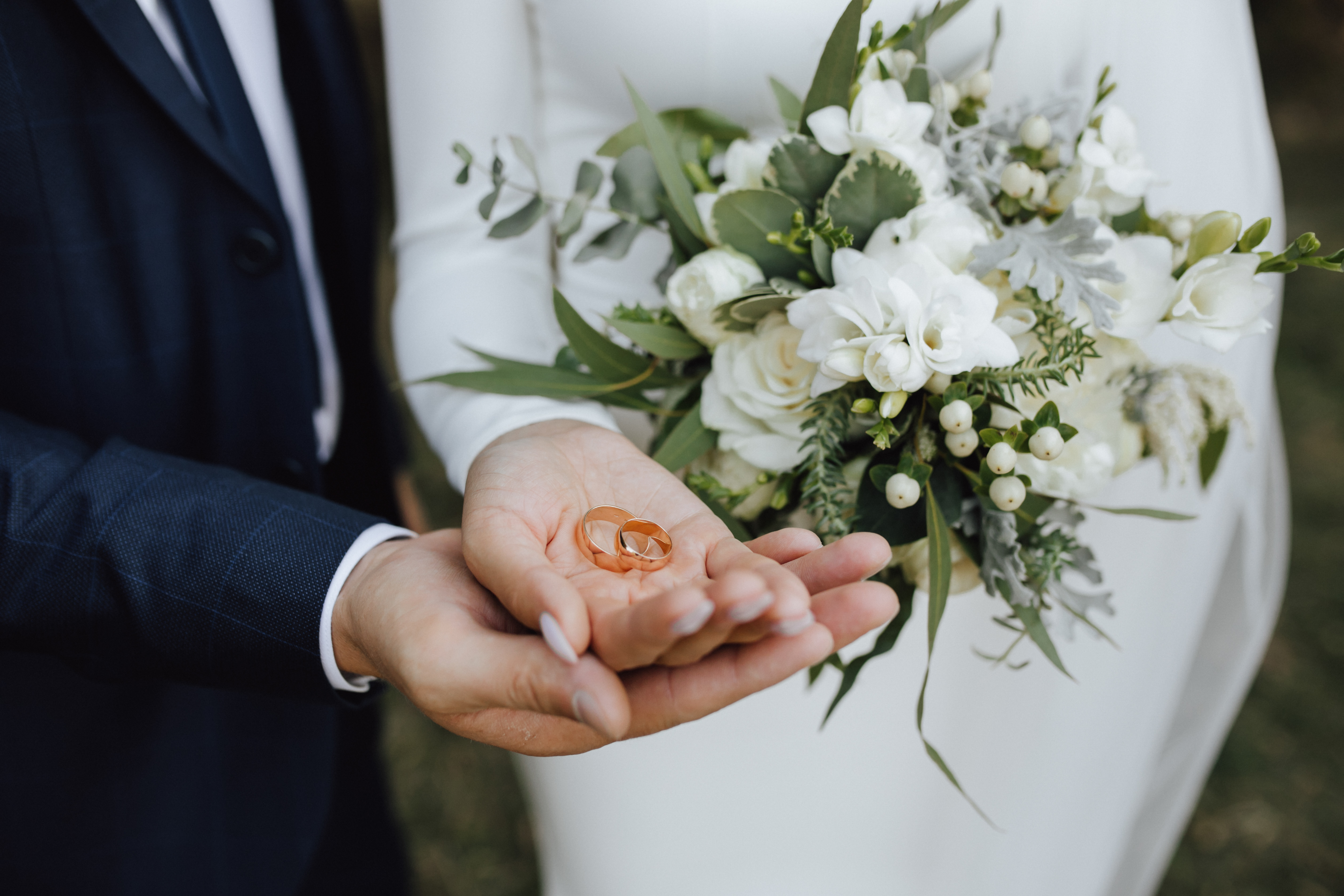 В Челябинской области зарегистрировали более 200 браков с участием мобилизованных