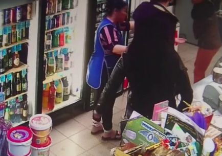В Прикамье голодный парень ограбил продуктовый магазин