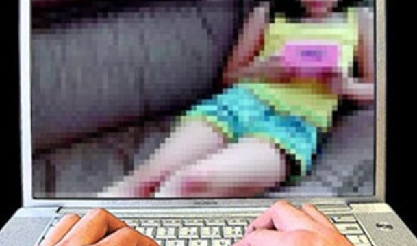 Пермяк получил три года за распространение порнографических фото детей