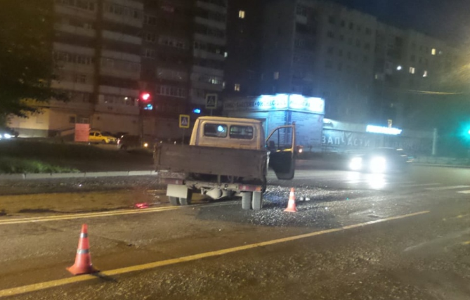 В Екатеринбурге беременная женщина пострадала в ДТП с "Газелью"