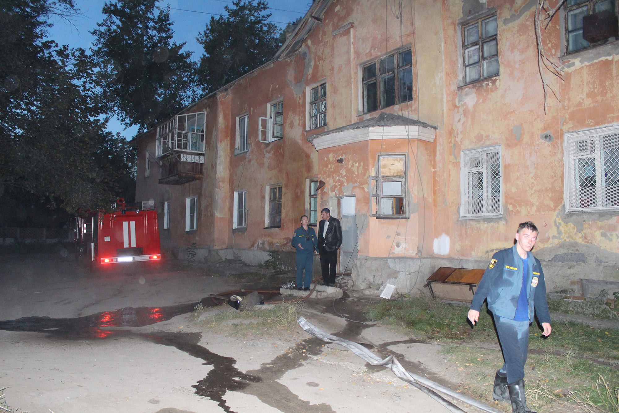 После пожара в Троицке для жильцов пострадавшего дома настал  «конец света»