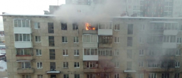 Самодельный фейерверк взорвался в квартире в жилой пятиэтажке в Верхней Пышме