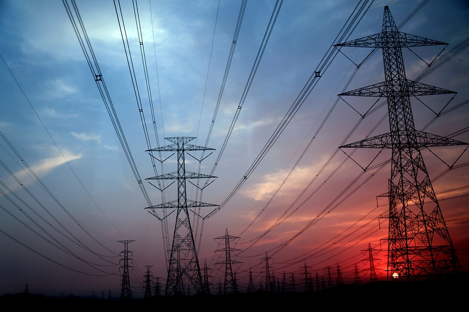 Заложники сети: из-за спора электросетевых компаний без света могут остаться 250 тысяч южноуральцев 