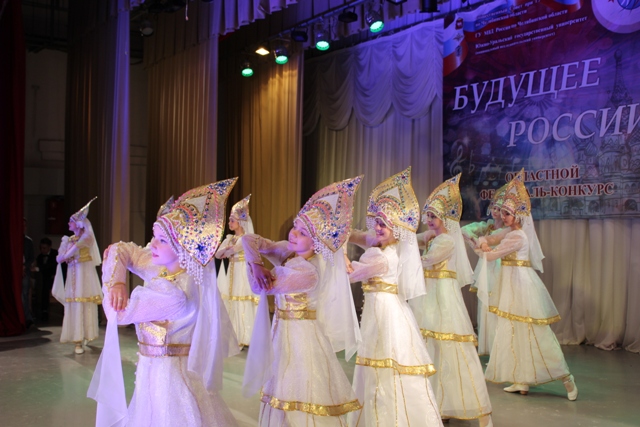 Юные артисты из Южноуральска стали участниками гала-концерта VII фестиваля-конкурса «Будущее России»