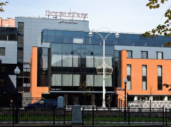 В Екатеринбурге арестовано здание отеля Hilton