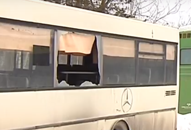 В Краснокамске неизвестные открыли огонь по автобусам