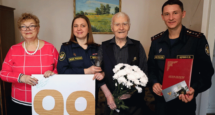 Ветерану из Челябинска, который брал Берлин, исполнилось 99 лет 