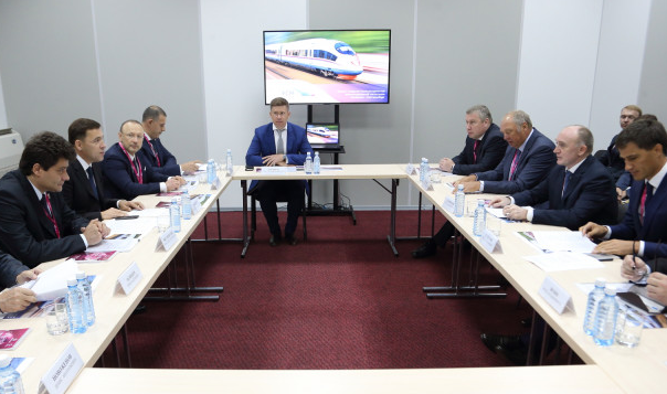 В переговорах по проекту высокоскоростной магистрали "Челябинск - Екатеринбург" приняли участие 20 компаний