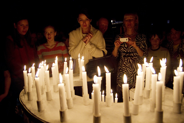 В челябинском «Манекене» задувают свечи